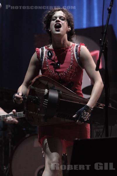 ARCADE FIRE - 2007-08-24 - SAINT CLOUD - Domaine National - Grande Scene - 